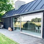 Ferienhaus Architect-designed With Stunning Views Hornbæk