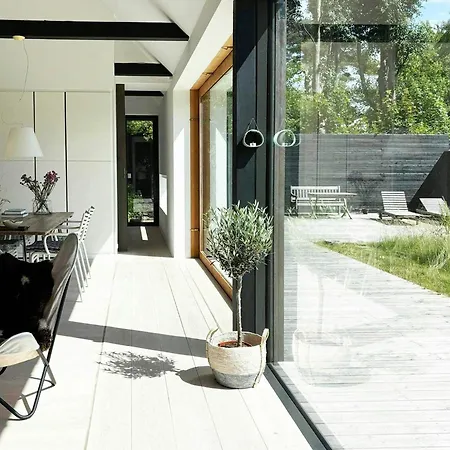 Architect-designed With Stunning Views Holiday home Hornbaek