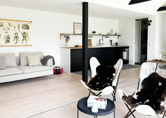 Feriehus Architect-designed With Stunning Views