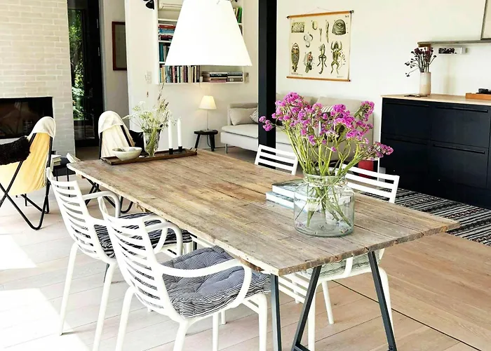 Architect-designed With Stunning Views Hornbæk